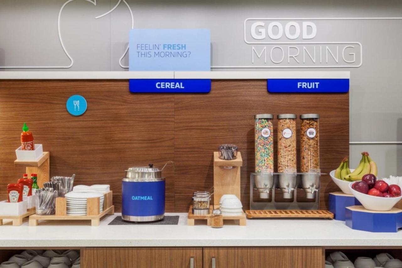 Holiday Inn Express & Suites - Austin - Manor By Ihg מראה חיצוני תמונה